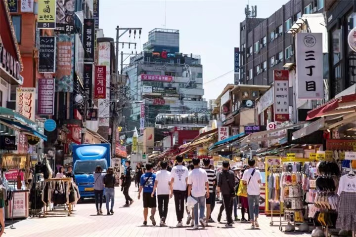 首尔弘大街头