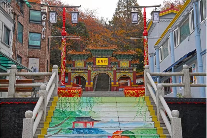 仁川中国城(松月童话村)