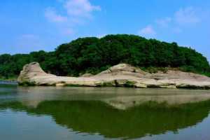 铁原郡汉滩江联合国教科文组织世界地质公园