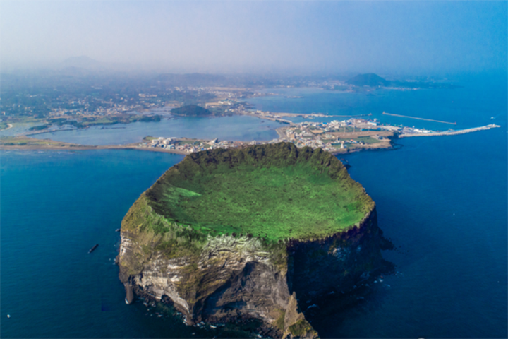 济州城山日出峰