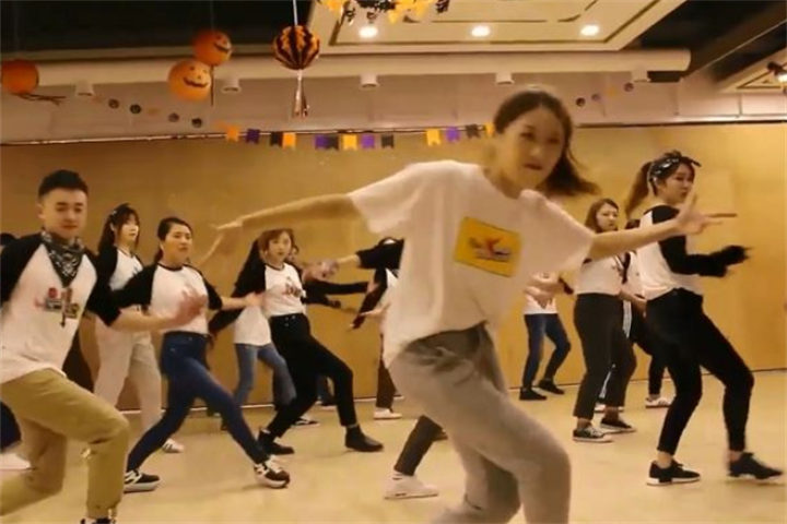 Real K-Pop Dance韩流舞蹈课程体验