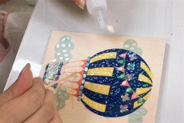 瑞草手工螺钿漆器制作体验