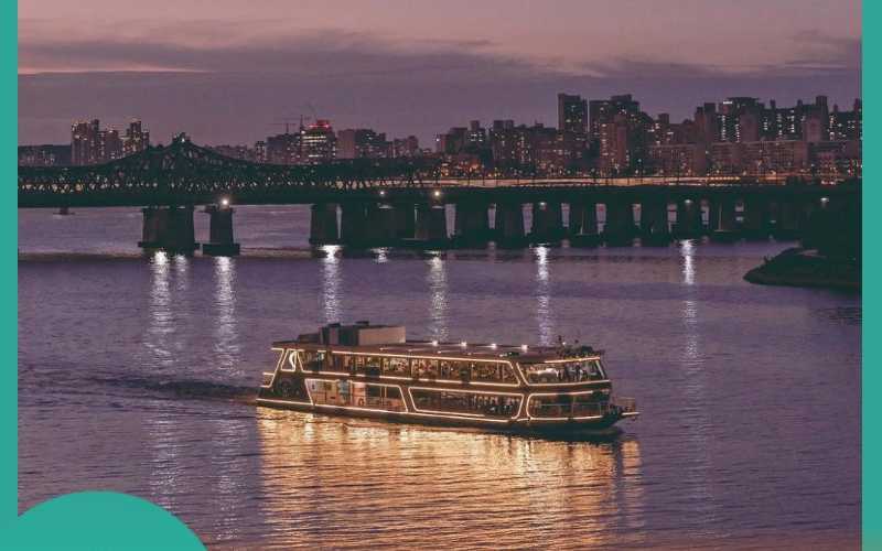 首尔汉江游览船