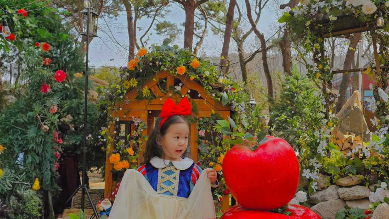 首尔近郊亲子咖啡馆，误入白雪公主的森林